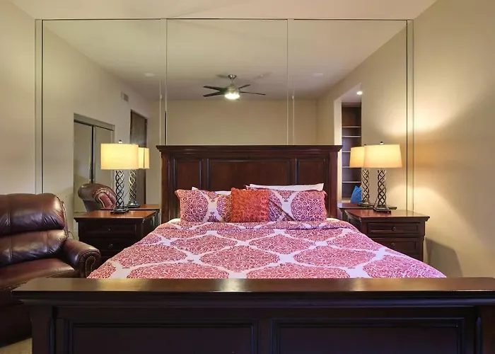 Valley View - Style Backyard - Heated Pool Holiday home Scottsdale