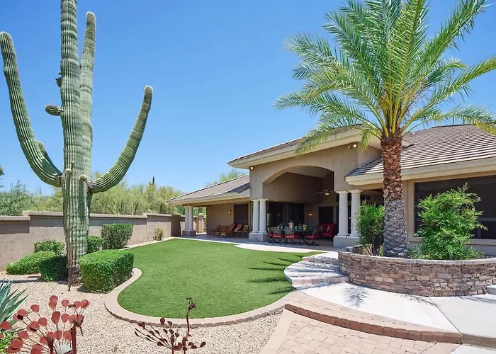 Valley View - Style Backyard - Heated Pool Scottsdale